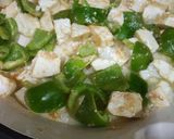 A picture of step 2 of Paneer tikka masala.