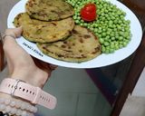 A picture of step 4 of Matar Paratha (Green Peas Paratha).