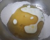 मॅगो मार्बल केक (mango marble cake recipe in marathi) रेसिपी स्टेप 2 फोटो