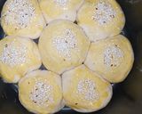 Foto langkah ke 7 dari resep Roti Sobek rice cooker by me.