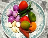 Foto langkah ke 3 dari resep Tumis Cumi Asin Cabe Gendot.