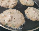 A picture of step 4 of Mini veggies oats chilla.