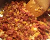 A picture of step 3 of Macaroni with Tomato Sauce and Chorizo.