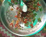 A picture of step 3 of Masala papad.