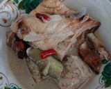 Foto langkah ke 6 dari resep Mangut Ikan Cucut Panggang.