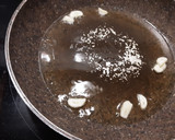 Foto del paso 3 de la receta: Espárragos a la crema con anacardos