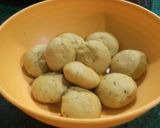 A picture of step 4 of Gujrati Methi Thepla.