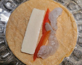 Foto del paso 2 de la receta: Quesadillas de Camarón