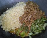 Foto langkah ke 3 dari resep Serundeng jagung / grengseng jagung.