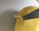 Foto del paso 1 de la receta: Huevos fritos con patatas... para principiantes! 🍳🍟