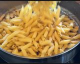 Foto del paso 5 de la receta: One pot de pasta con pavo y setas