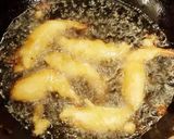 รูปขั้นตอนการทำที่ 4 ของ กุ้งชุปแป้งทอด