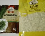 Metélőhagymás-szezámmagos  sajtos  tallér recept fázis 1 fotója