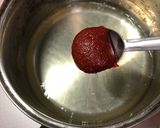 A picture of step 2 of Tteopokki.