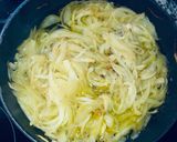 Foto del paso 3 de la receta: Cebolla caramelizada😋