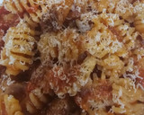 Foto del paso 5 de la receta: Radiatori en salsa Amatriciana