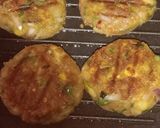 A picture of step 3 of Potato vegetables patties.