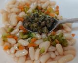 Foto del paso 2 de la receta: Ensalada tibia de Salmón, alubias y queso salsa roquefort
