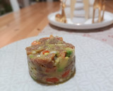 Foto del paso 4 de la receta: Tartar de atún con aguacate