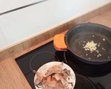 Foto del paso 1 de la receta Arroz con muslitos de codorniz y champiñones