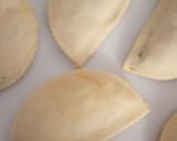 A picture of step 7 of Veg cheese empanadas.
