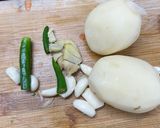 A picture of step 1 of Pav Bhaji.