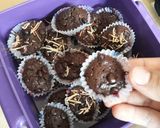 Foto langkah ke 10 dari resep Muffin Mini Coklat.