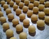 Foto langkah ke 3 dari resep Kue Kering Rambutan.