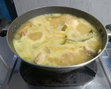 Foto langkah ke 4 dari resep Opor Ayam Kuah Kuning.