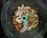 સાલમ પાક (Salam Paak Recipe In Gujarati) રેસીપી સ્ટેપ1ફોટો