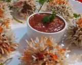 A picture of step 4 of Steamed Mutton rice flowers.