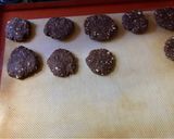 Foto del paso 2 de la receta: Galletitas de cacao, avena y harina integral
