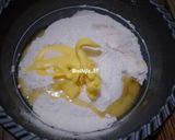 Foto langkah ke 1 dari resep Molen Pisang Renyah.