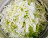 Hình bước làm 2 của món Canh Cải Thảo Nấu Thịt Heo