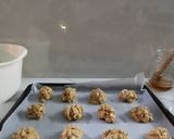Foto langkah ke 4 dari resep Tahini Oatmeal Cookies.