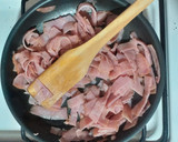 Foto del paso 3 de la receta: Ensalada de espinacas con tocino
