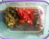 Foto langkah ke 2 dari resep Tumis sawi Putih, toge dan tempe pedas manis.