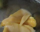 Hình bước làm 2 của món Kem xoài