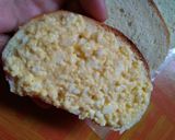 Foto langkah ke 4 dari resep Egg Sandwich.
