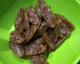 Foto langkah ke 1 dari resep Lapciong dan ham babi tumis bawang.