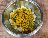 A picture of step 9 of Vegetable Batata Vada/Aloo Vada.