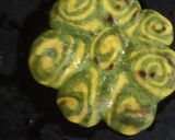 हल्दी बथुआ पराठा (Haldi bathua paratha recipe in Hindi) रेसिपी चरण 7 फोटो