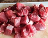 Foto del paso 1 de la receta: Guiso caldoso de ternera