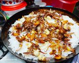 A picture of step 5 of Navrattan Pulao.