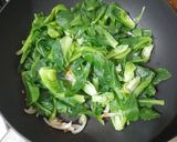 Foto langkah ke 4 dari resep Cah Ceciwis Bawang Putih.