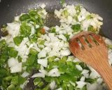 Foto del paso 2 de la receta: Pollo con tomate