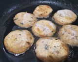 A picture of step 1 of Andey wala bunger.