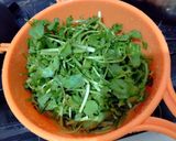 Foto langkah ke 1 dari resep Tumis Jamur Tiram dan Selada air.