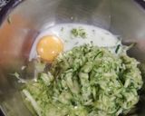 Foto del paso 2 de la receta: Buñuelos de coliflor y choclo y de zucchini