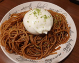 Foto del paso 5 de la receta: Pasta con Ajo Negro y Burrata